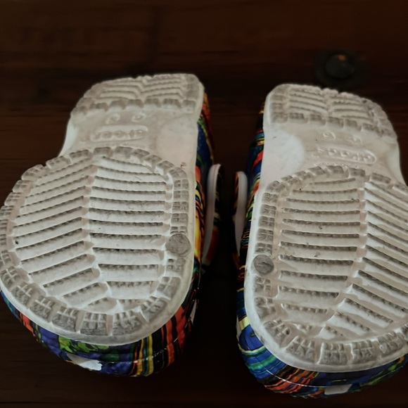 Crocs tie dye kids size 5 - Picture 2 of 6